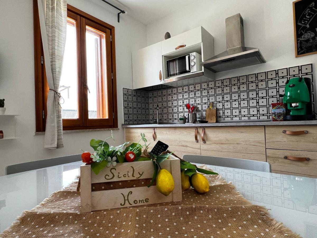 Sicily Home Casa Vacanze Con Piscina サン・ヴィート・ロ・カーポ エクステリア 写真