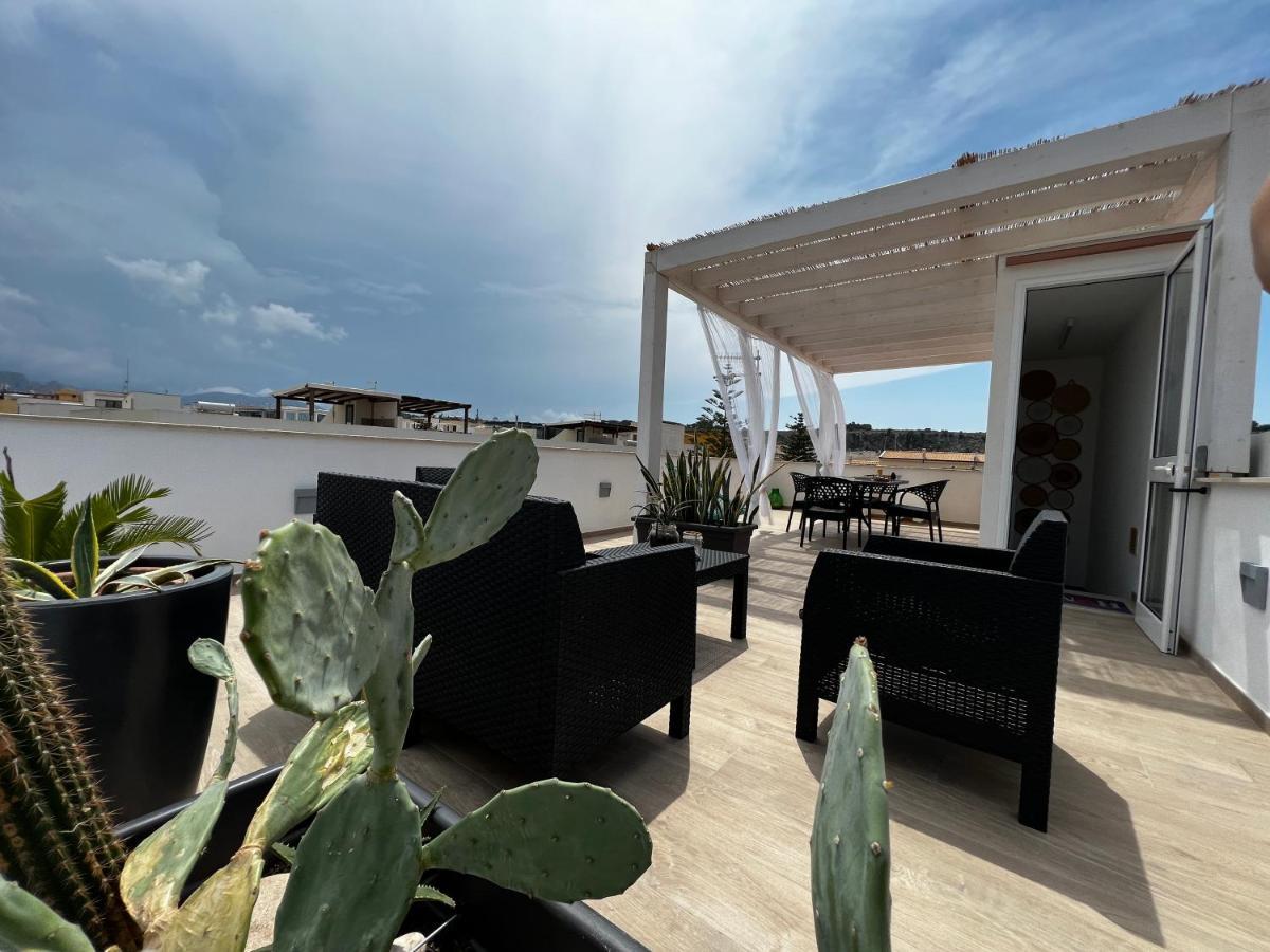 Sicily Home Casa Vacanze Con Piscina サン・ヴィート・ロ・カーポ エクステリア 写真
